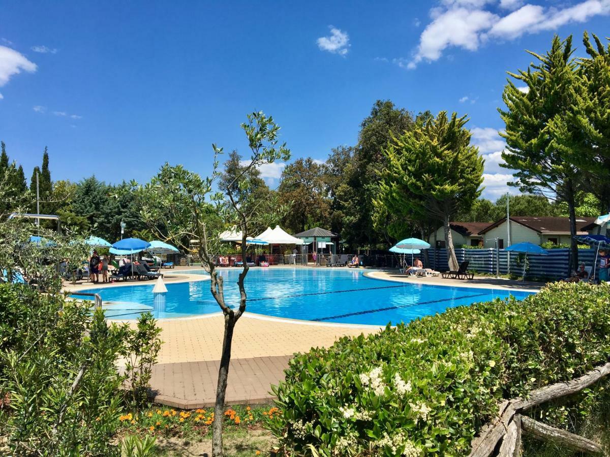 Chalets Tuscany Viareggio Exterior foto